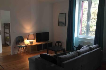 Magnifique Et Lumineux Appartement Au Coeur Du Sancy Saint-Nectaire Exterior foto